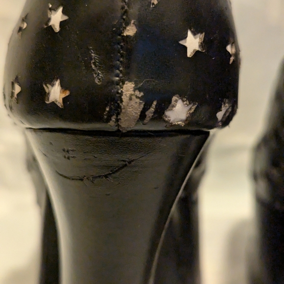 Tuk Size 9 Black with Stars - Picture 3 of 8